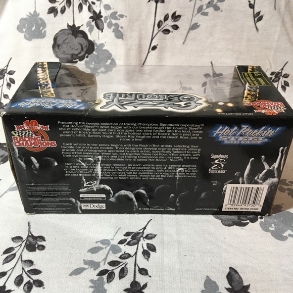 Vintage Ozzy car - Picture 3 of 5